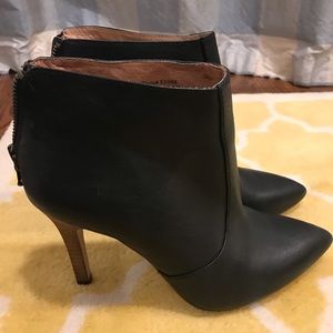 Madewell black booties